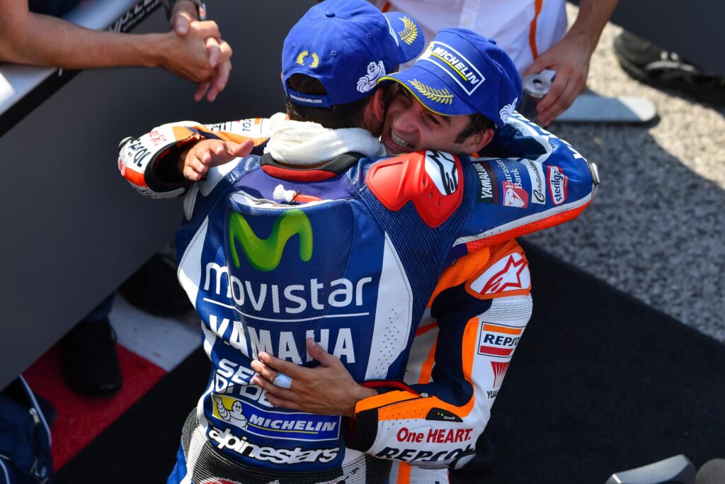 Lorenzo: "Pedrosa mereció un titulo con Honda"