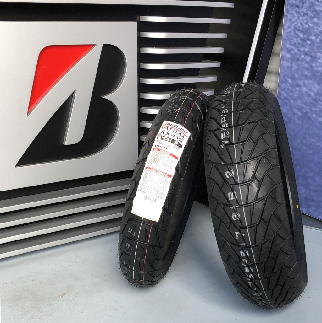 Bridgestone entra en el mercado Scrambler con los nuevos