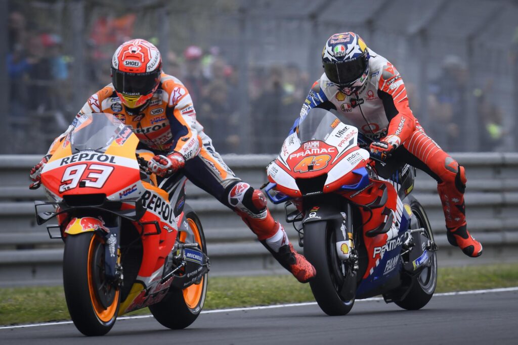 MotoGP Marc Márquez Fonsi Nieto Fonsi Nieto: "Marc Márquez ha tenido suerte"