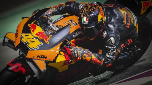 Pol Espargaró pilotando la KTM de MotoGP