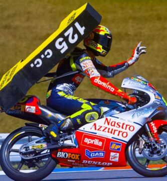 Valentino Rossi en su etapa en 125cc pilotando la Aprilia