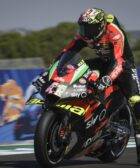 Aleix Espargaró pilotando la Aprilia durante la carrera de MotoGP del Gran Premio de Andalucía