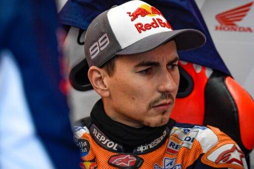 Jorge Lorenzo en el box de Honda durante una carrera de MotoGP