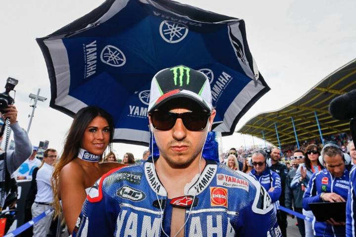 Jorge Lorenzo en la parrilla de salida de Assen en el año 2013