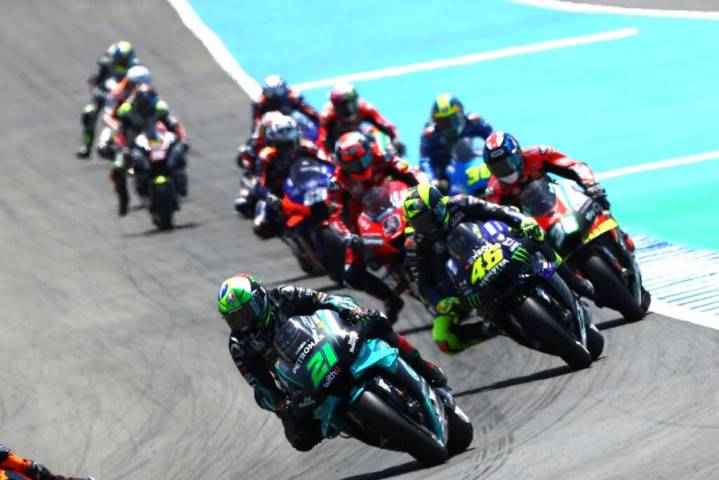 Franco Morbidelli y Valentino Rossi en Carrera de MotoGP en el Gran Premio de España en el Circuito de Jerez Angel Nieto