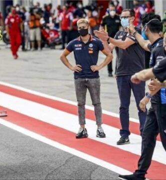 Valentino Rossi durante una carrera de MotoGP