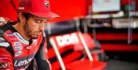 Andrea Dovizioso en el box de Ducati durante el Gran Premio de Andalucía de MotoGP