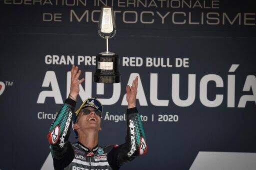 Fabio Quartararo en el podio de Jerez tras ganar en el Gran Premio de Andalucía de MotoGP