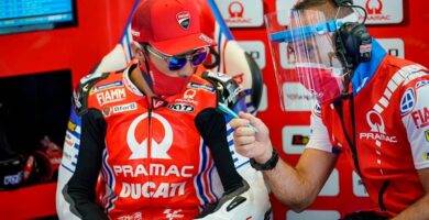 Michele Pirro en el box del Pramac Racing durante el Gran Premio de Austria de MotoGP