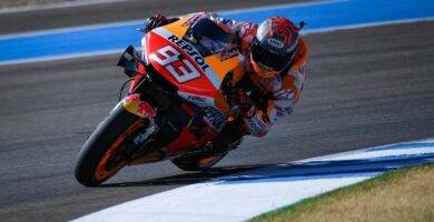 Marc Márquez pilotando la Honda en el Gran Premio de España de MotoGP