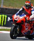 Pecco Bagnaia pilotando la Ducati en el Gran Premio de Catalunya de MotoGP