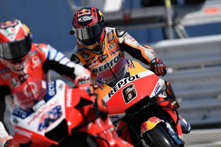 Bradl (Honda) prueba un nuevo sistema de aviso ante las incidencias en MotoGP