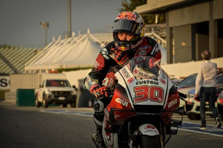 Nakagami, a 21 puntos de Dovizioso: "Alberto Puig me dijo que podía ser campeón"