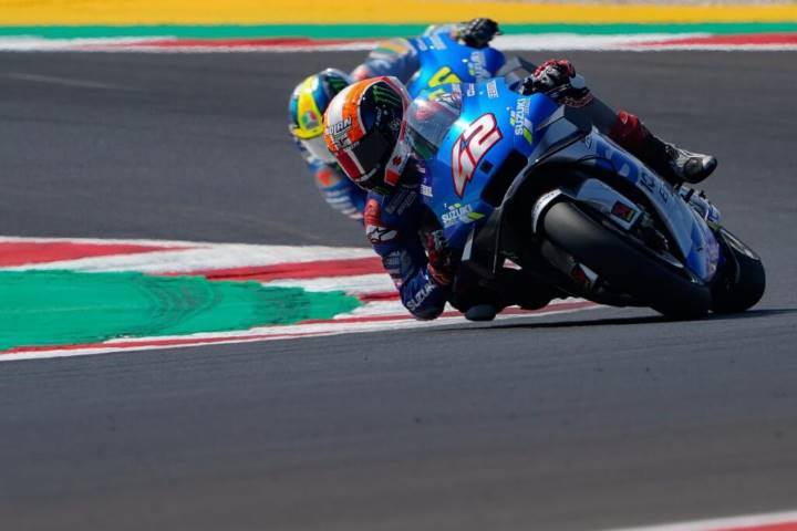 Rins: "Suzuki no me ha pedido que deje pasar a Mir"
