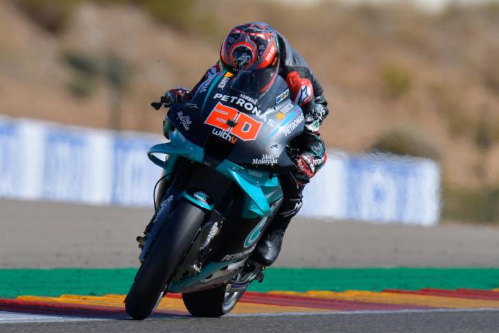 Quartararo lanza una pullita a Mir