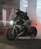 BMW S1000R