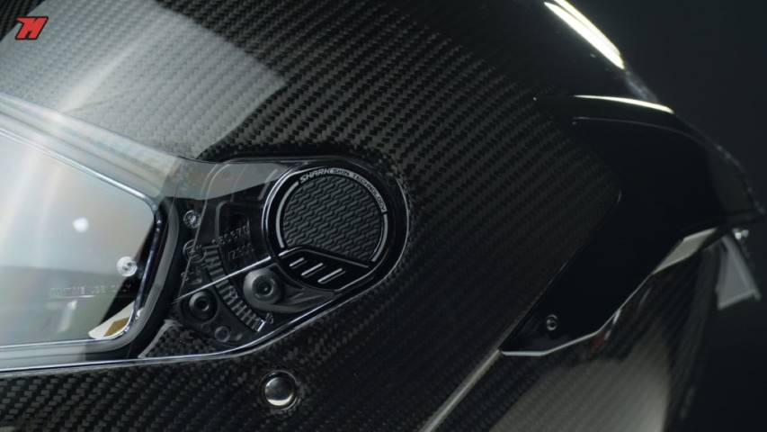 Review casco SHARK SPARTAN GT PRO CARBON, ¿el mejor para MOTO NAKED? 🤯 