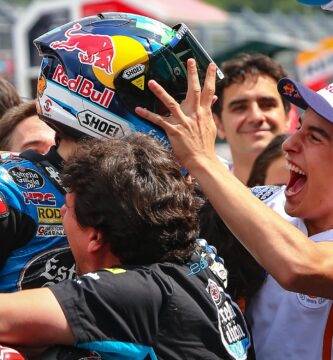 Álex sobre Marc Márquez: "Tenía a un aficionado en casa"