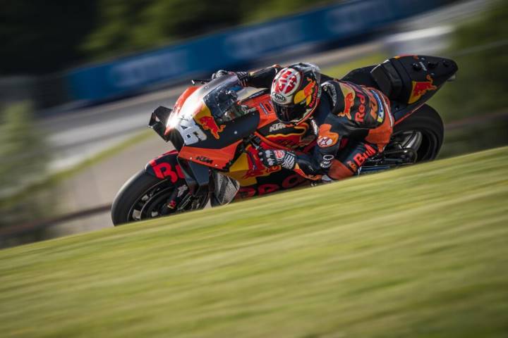 MotoGP KTM Pedrosa Pedrosa con KTM de test en Jerez