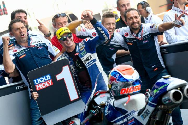 Fabio DiGiannantonio con el equipo de Gresini en Moto3