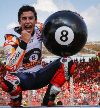 Marc Márquez celebrando el título de MotoGP