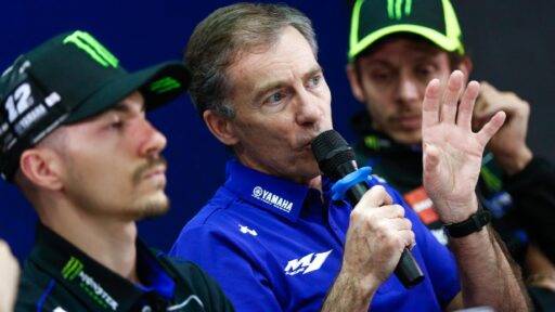 Jarvis:" Rossi estará involucrado en Yamaha"