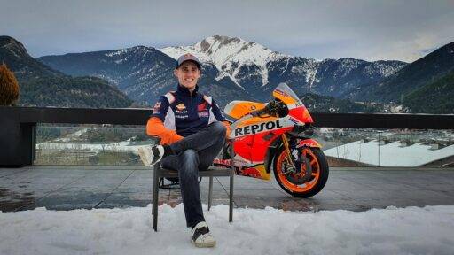 Bradl: “Pol Espargaró estará entre los diez primeros"