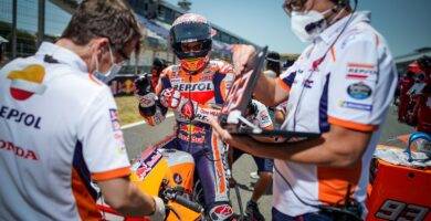 Poncharal: " Volver fue el mayor error de Márquez"