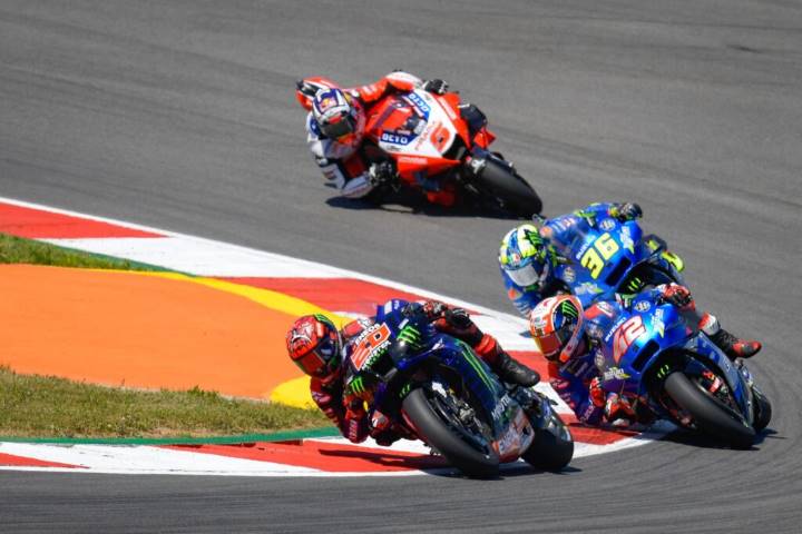 Crivillé: "Volver a pasar por la curva 3 no va a frenar a Márquez"