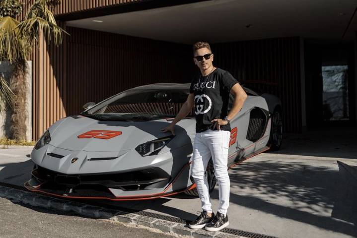 Lorenzo explode após brincadeira com seu Lamborghini