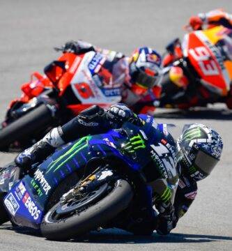 Crivillé: "Bagnaia es un piloto muy frío y calculador"