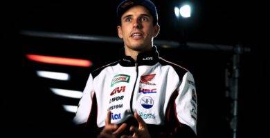 Álex sobre Marc Márquez: "Está sufriendo"
