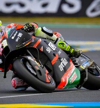 Aleix Espargaró operado con éxito