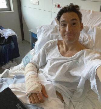 Aleix Espargaró operado con éxito