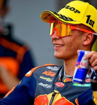 Raúl Fernández KTM Tech3 Moto2 MotoGP Pit Beirer Hervé Poncharal