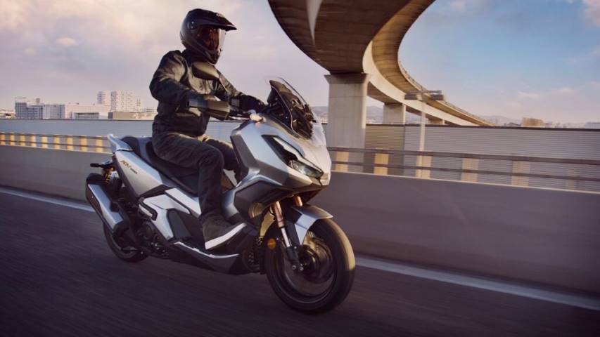 Honda nuevo scooter: la ADV350 2022 | MOTOSAN
