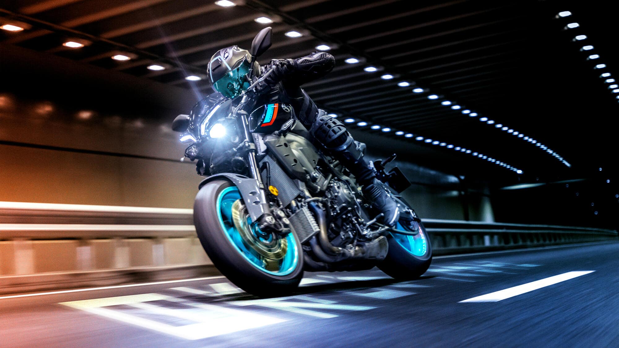 Yamaha Cyan Storm Hyper Naked