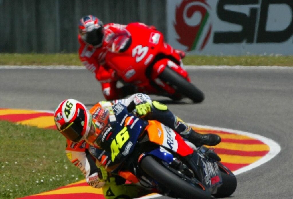 Max Biaggi Valentino Rossi MotoGP