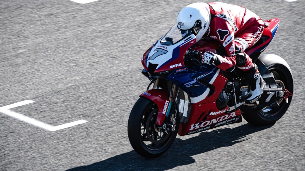 Honda WorldSBK Xavi Vierge Iker Lecuona