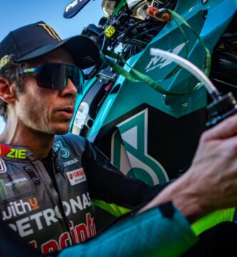 "Rossi encontrará la forma de pilotar una MotoGP"