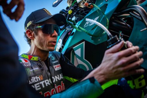"Rossi encontrará la forma de pilotar una MotoGP"