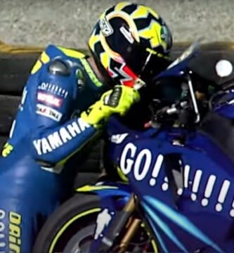 Rossi Yamaha Honda