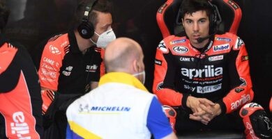 Maverick Viñales Massimo Rivola Aprilia MotoGP