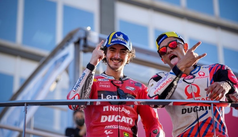 Tribuna Ducati Pecco Bagnaia Jorge Martín