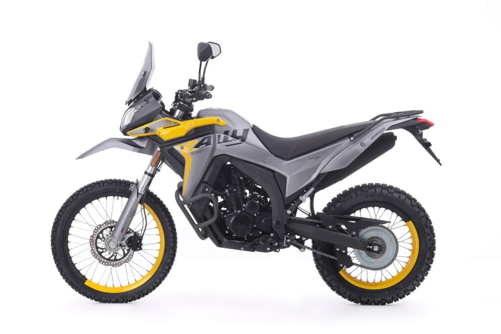 VOGE 300 Rally