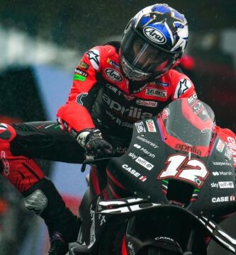 Maverick Viñales, Aprilia Racing