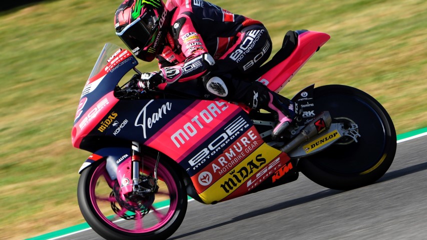 ella es moneda Frente a ti KOMOBI despega en el Mundial de Motociclismo de la mano de Ana Carrasco | MOTOSAN ella es moneda Frente a ti KOMOBI despega en el Mundial de Motociclismo de la mano de Ana Carrasco | MOTOSAN
