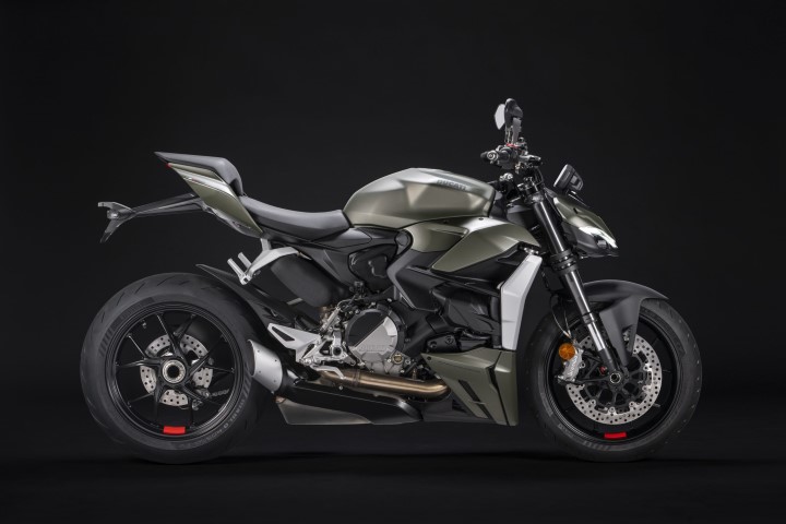 Nuevo esquema de color para la Ducati Streetfighter V2 MOTOSAN