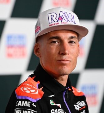 Aleix Espargaró, Aprilia Racing