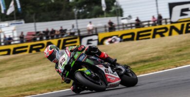 Jonathan Rea Kawasaki Racing Team WorldSBK Donington Park